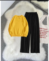 Yellow and black Winter (track suit)